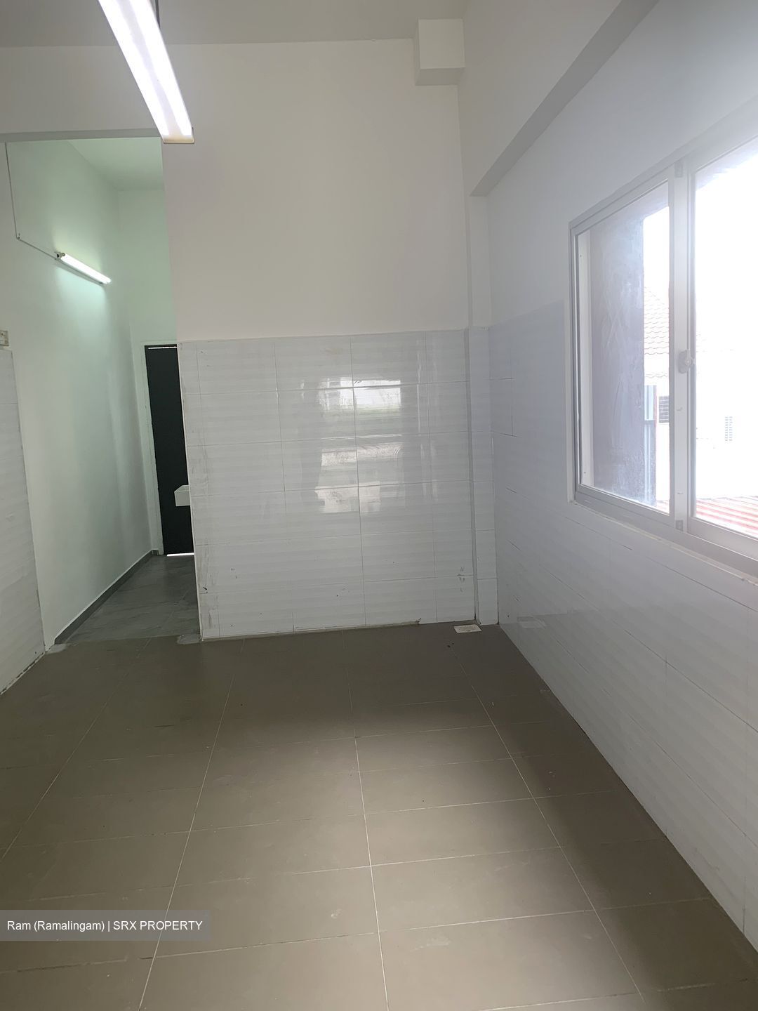 Jalan Kayu (D28), Shop House #627127461